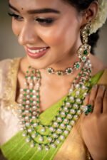 Simple Green Victorian Layered Jewellery Set - Image 2