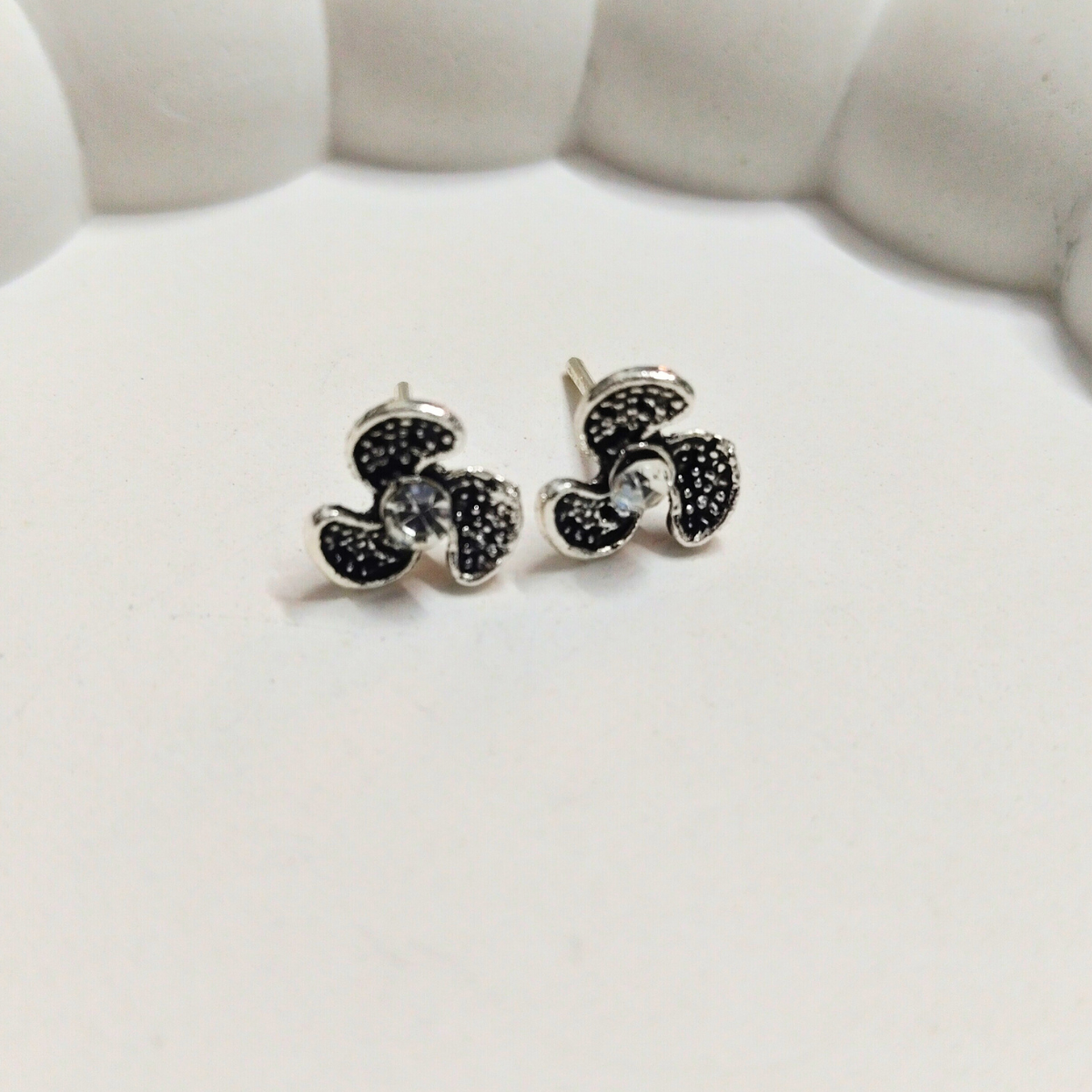 Antique-flower.png Antique Flower Stud Earrings with Crystal Center - Image 1