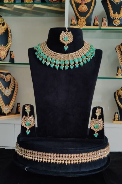 Blue Stone Kundan Necklace Set