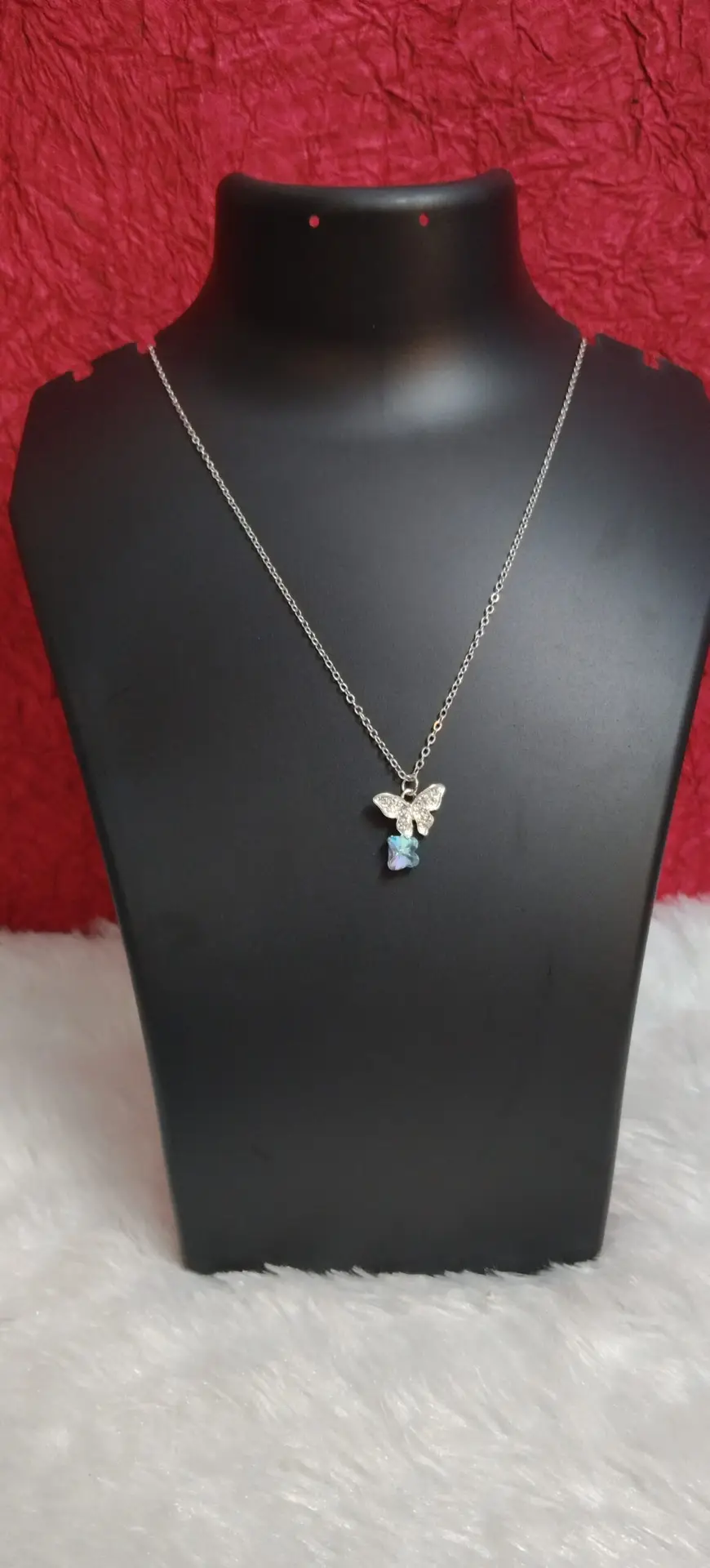 IMG_20250322_120031-scaled-1.webp Elegant Butterfly Pendant Necklace – Blue - Image 1