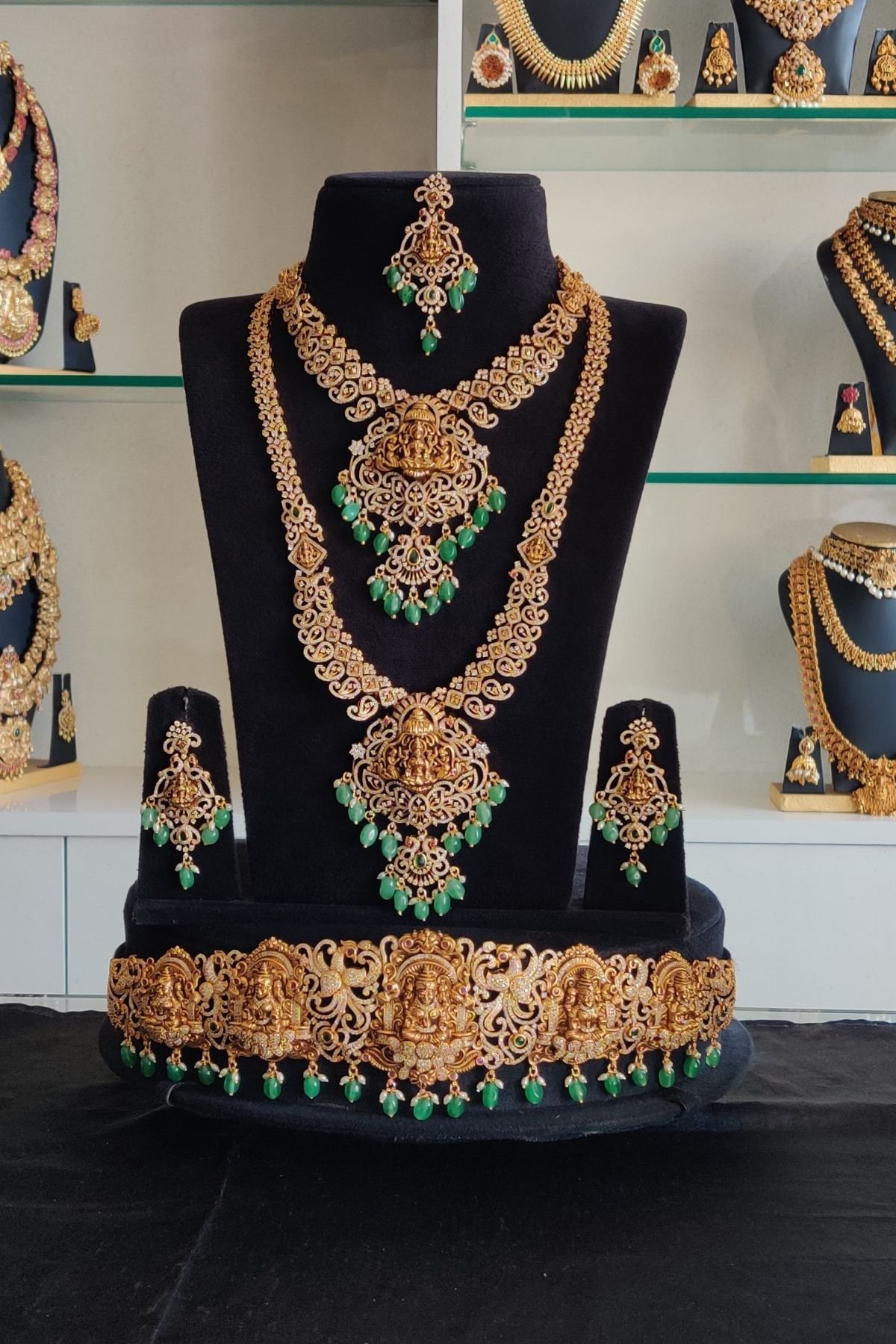 IMG_20250401_150707-2.jpg Premium Green Beads Designer Set - Image 1