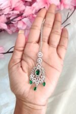 AD White And Green Stone Hanging Tikka - Image 2