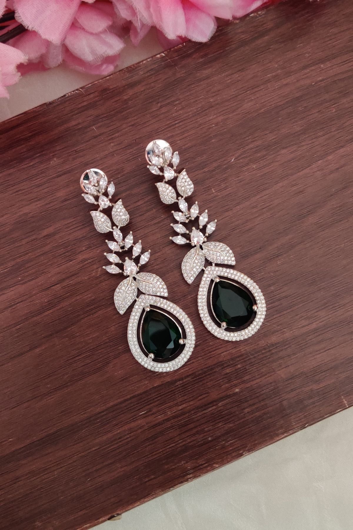 IMG_20250909_165151-1.jpg Beautiful Dark Green Stone Earrings - Image 1