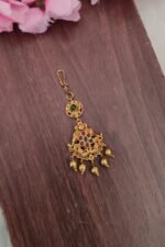 Flower Designer Pendant Tikka