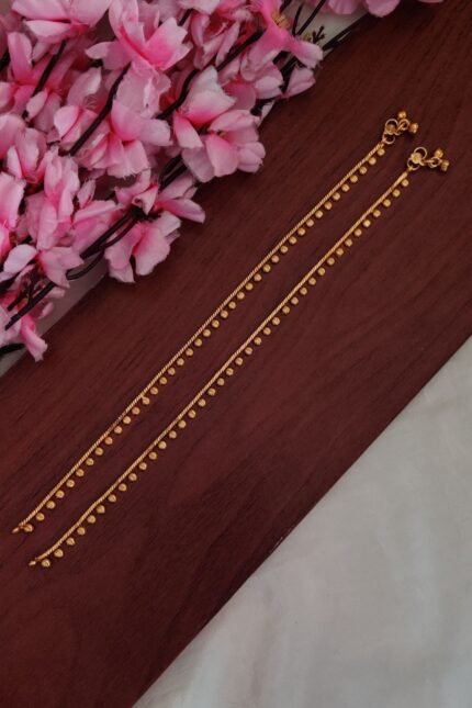 Beautiful Bud Designer Anklet