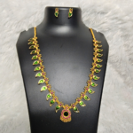 Traditional Kerala Palakka Design Necklace Set