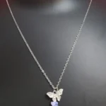 Elegant Butterfly Pendant Necklace – Blue