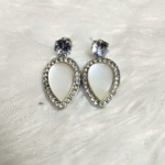 Pearl & Crystal Stud Earrings (Oval)